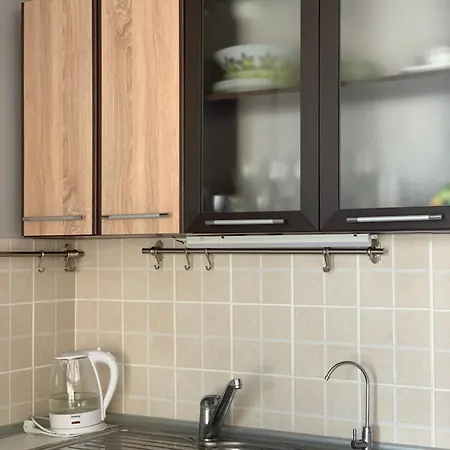 Kambani 1 * Szveti Vlasz