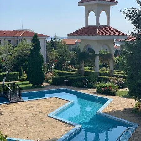 Apartman Kambani 1 *